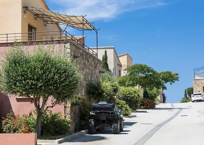 Aparthotel Odalys Les Hameaux De Capra Scorsa Belgodère