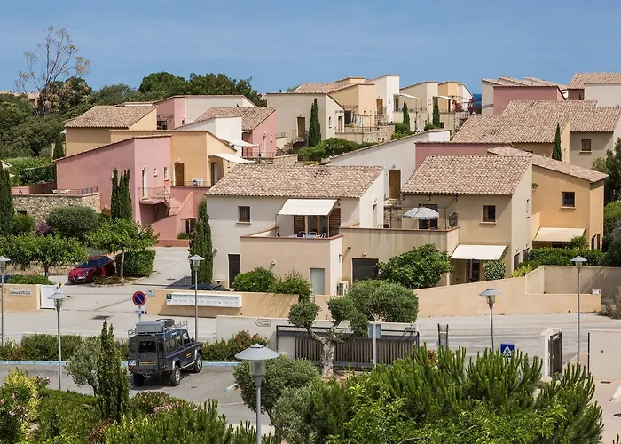 Aparthotel Odalys Les Hameaux De Capra Scorsa Belgodère